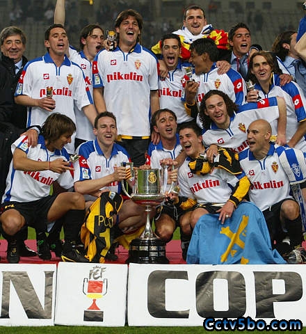 2004年国王杯决赛萨拉戈萨夺冠