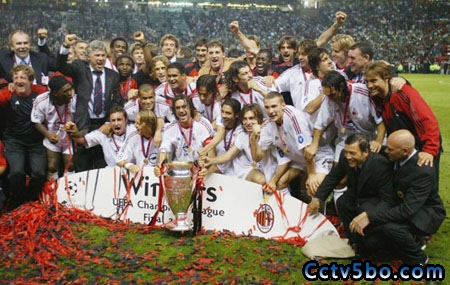 2003年欧冠决赛AC米兰0-0尤文图斯（点球3-2）夺冠