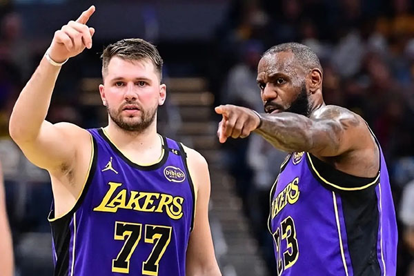 后詹姆斯时代开启？东契奇接棒<a href=/lanqiu/lakers/ target=_blank class=infotextkey>湖人</a>核心，紫金军团布局2027​