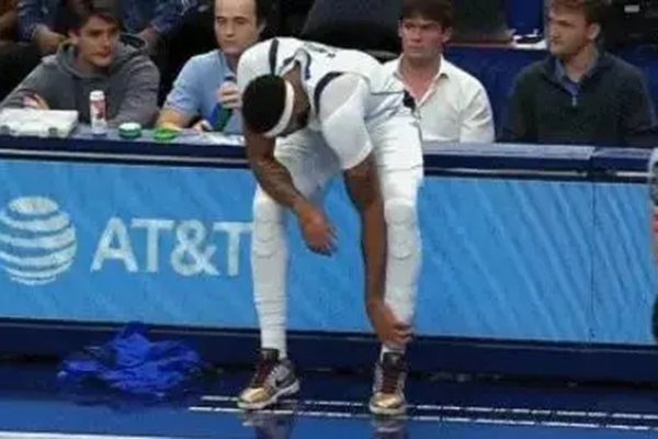 独行侠险胜步行者隐忧：独行侠内线核心，浓眉伤退