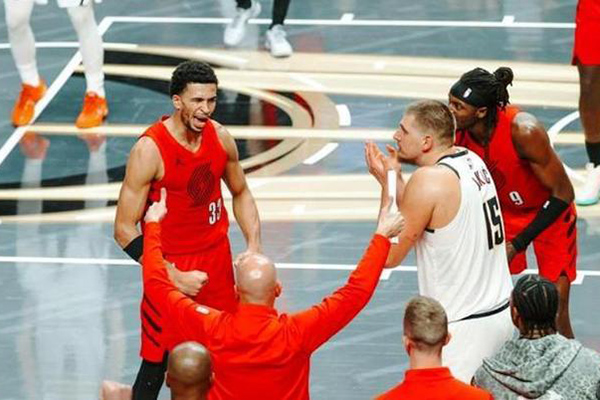 开拓者逆转掘金三连胜:杨瀚森遭弃用引关注