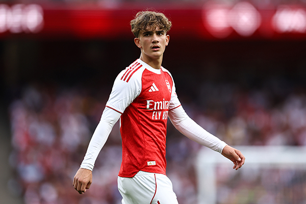 道曼闪光引莱因克尔警告：别一口夸上天，年轻人需要空间