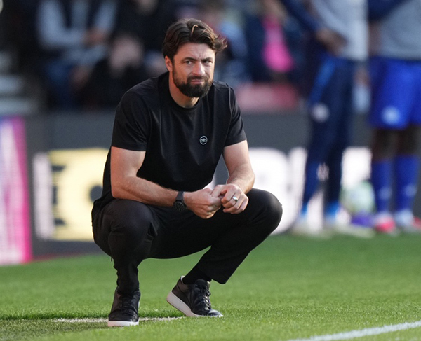 英媒披露南安普顿帅位动态:拟请回拉塞尔 - 马丁,同时看好兰帕德