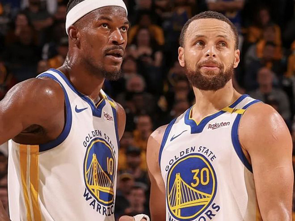 勇士118-107太阳:库里带病里程碑,替补三剑客拒逆转