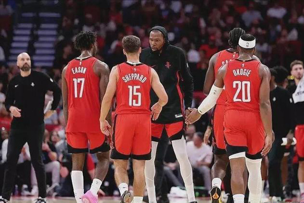 残阵湖人7胜2负冲西部第二 三新援成逆袭关键