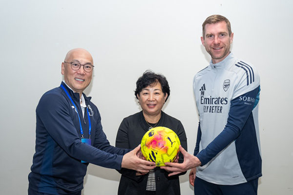 马德兴:小球员不识默特萨克,中英交流暴露青训核心仍是竞赛