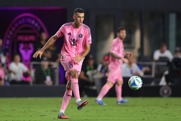 告别在即！布斯克茨：离挂靴越来越近，只想再争取两场