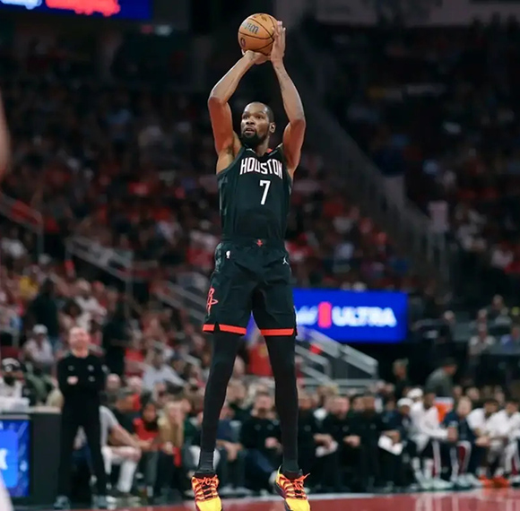 火箭109-112主场惜败掘金：双塔失效+篮板优势不再，关键失误致败