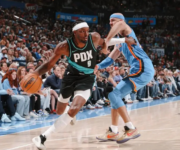 雷霆九连胜狂胜开拓者 杨瀚森创得分里程碑