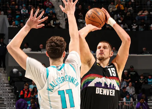 掘金115-106黄蜂豪取三连胜 约基奇准三双引领