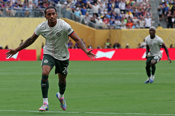 佩德罗：客战艰难抢1分及格，提前送圣诞祝福远征军