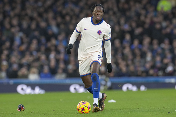 隆戈：罗马抢跑迪萨西，正与切尔西谈永久转会，里昂<a href=/zuqiu/psg/ target=_blank class=infotextkey>巴黎</a>FC紧追