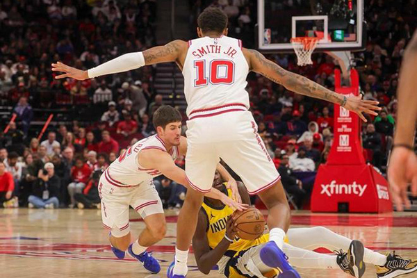 火箭拒27分大逆转擒步行者,斩获三连胜