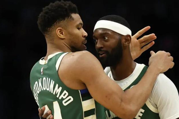 雄鹿终结漫长等待斩获两连胜,字母哥回归成关键引擎