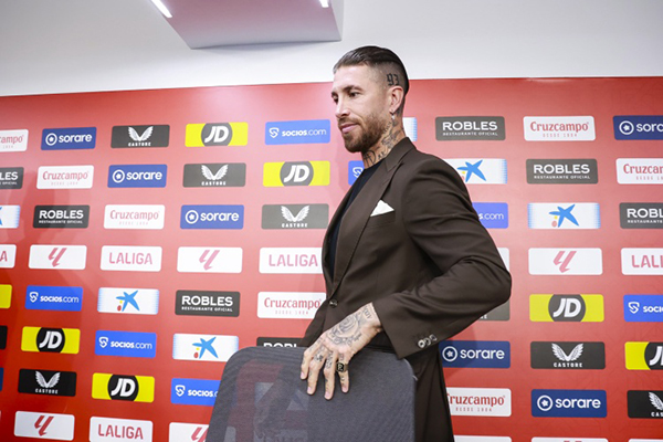 科贝：拉莫斯组团砸最高报价，正式竞购塞维利亚