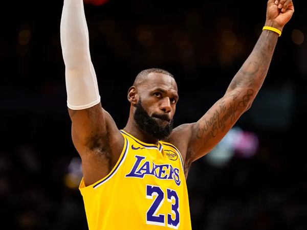 NBA战罢6场排名更新 多队爆冷+逆转,<a href=/lanqiu/lakers/ target=_blank class=infotextkey>湖人</a>距西部第二仅1胜场