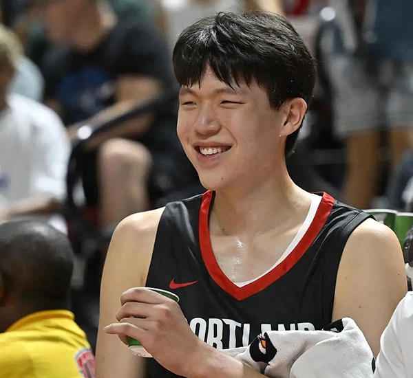 尼克斯末节11-0逆转开拓者 终结对手五连胜