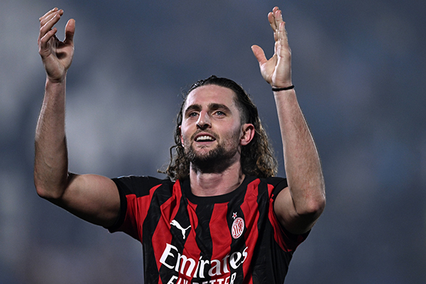 700万转会+920万年薪！拉比奥特成米兰不败发动机，13轮7球