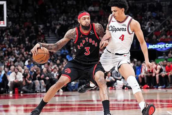 角色球员暴走助快船加时险胜，泰伦卢盛赞获认可