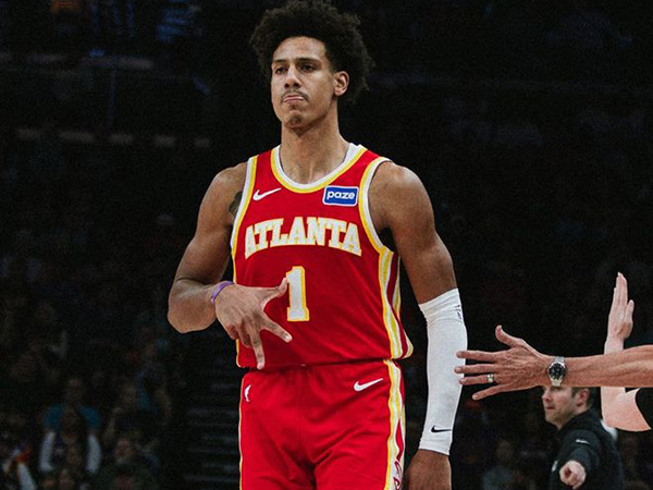 杰伦·约翰逊砍准三双触底反弹，老鹰险胜<a href=/lanqiu/grizzlies/ target=_blank class=infotextkey>灰熊</a>终结四连败