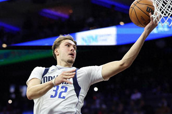 杜克双星对飚 弗拉格创纪录助独行侠惜败黄蜂