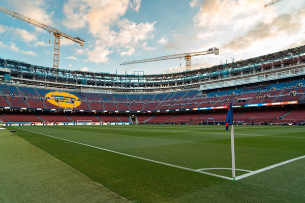 每体：<a href=/zuqiu/barcelona/ target=_blank class=infotextkey>巴萨</a>冲刺1C许可，诺坎普容量将扩至62000人