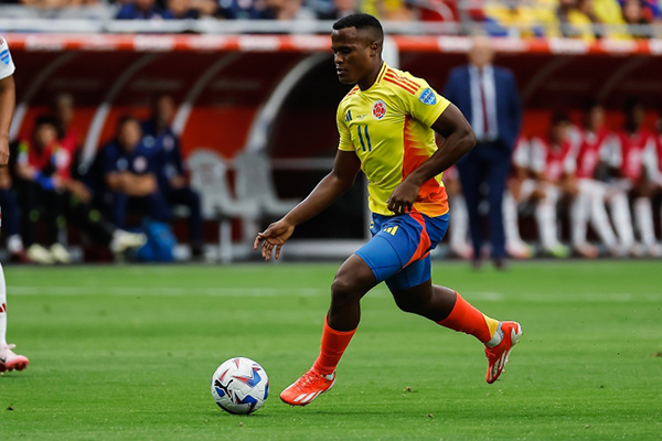 记者确认：帕尔梅拉斯2500万欧闪电截胡，狼队边锋阿里亚斯即体检